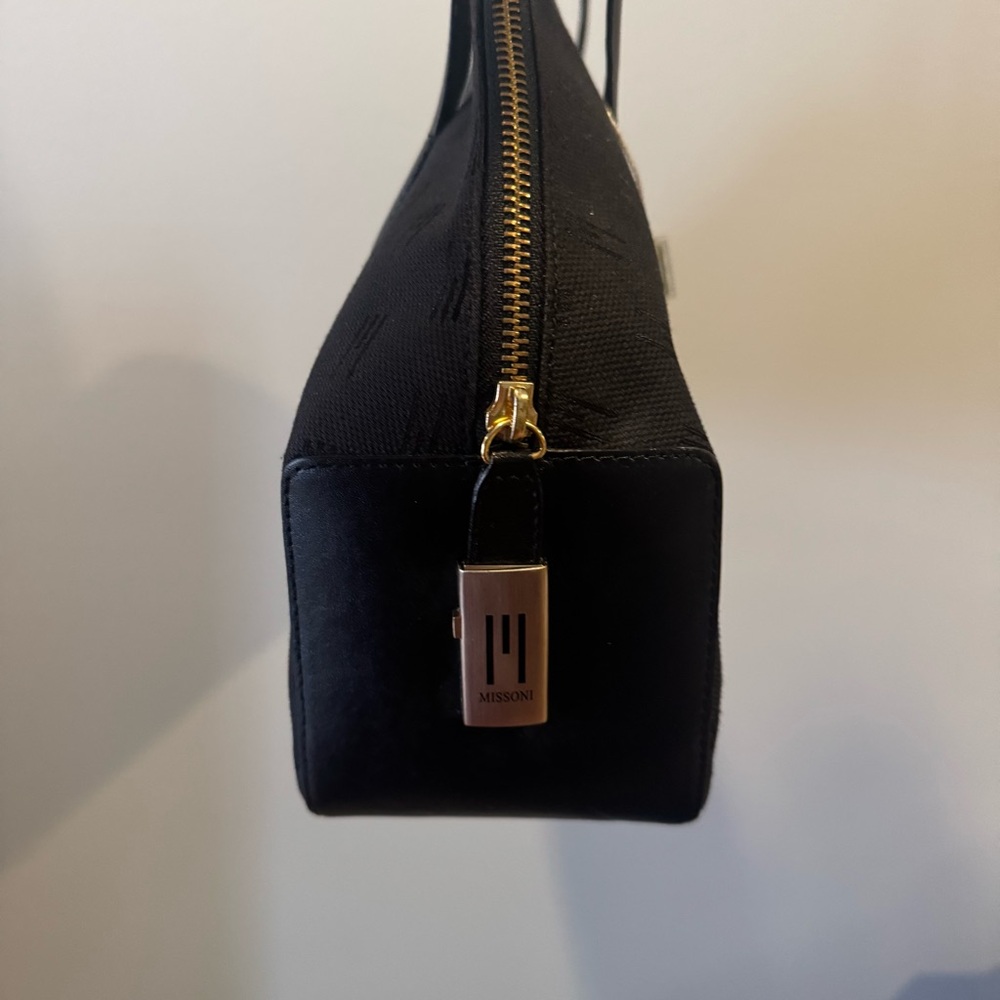 Missoni Vintage Black Canvas and Leather Shoulder Bag - Picture 5 of 9